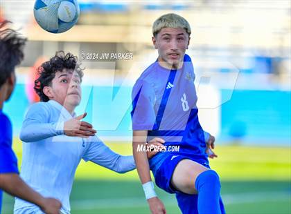 Thumbnail 2 in Navasota vs. San Elizario (UIL 4A Soccer Semifinal) photogallery.