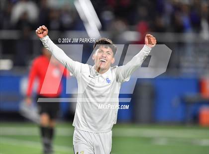 Thumbnail 2 in Navasota vs. San Elizario (UIL 4A Soccer Semifinal) photogallery.