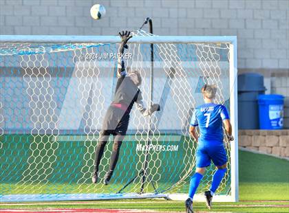 Thumbnail 2 in Navasota vs. San Elizario (UIL 4A Soccer Semifinal) photogallery.