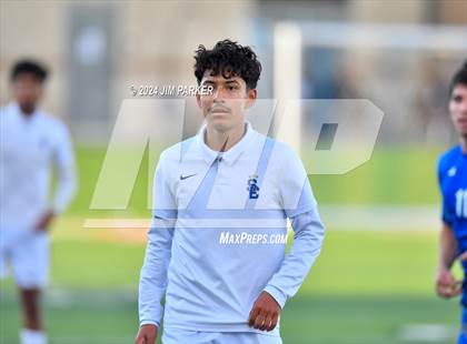 Thumbnail 2 in Navasota vs. San Elizario (UIL 4A Soccer Semifinal) photogallery.