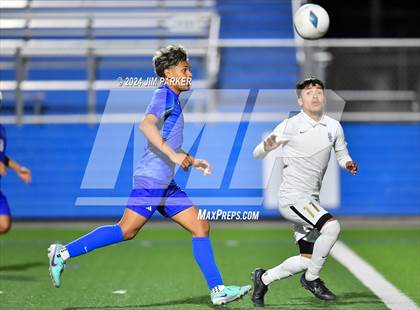 Thumbnail 1 in Navasota vs. San Elizario (UIL 4A Soccer Semifinal) photogallery.