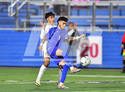 Thumbnail 2 in Navasota vs. San Elizario (UIL 4A Soccer Semifinal) photogallery.