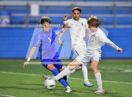 Thumbnail 2 in Navasota vs. San Elizario (UIL 4A Soccer Semifinal) photogallery.
