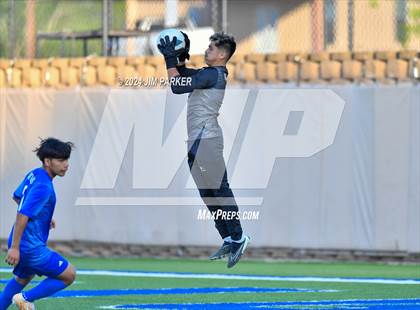Thumbnail 3 in Navasota vs. San Elizario (UIL 4A Soccer Semifinal) photogallery.