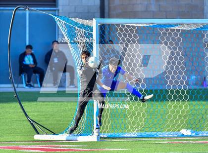 Thumbnail 1 in Navasota vs. San Elizario (UIL 4A Soccer Semifinal) photogallery.