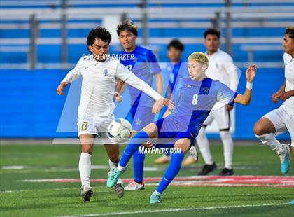 Thumbnail 2 in Navasota vs. San Elizario (UIL 4A Soccer Semifinal) photogallery.