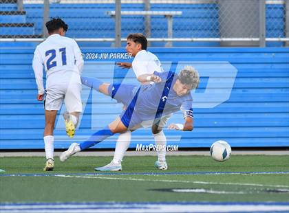 Thumbnail 2 in Navasota vs. San Elizario (UIL 4A Soccer Semifinal) photogallery.