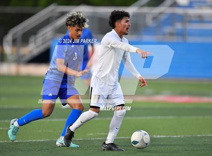 Thumbnail 3 in Navasota vs. San Elizario (UIL 4A Soccer Semifinal) photogallery.