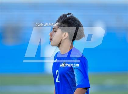 Thumbnail 2 in Navasota vs. San Elizario (UIL 4A Soccer Semifinal) photogallery.