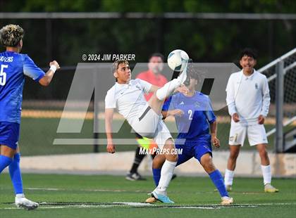 Thumbnail 2 in Navasota vs. San Elizario (UIL 4A Soccer Semifinal) photogallery.
