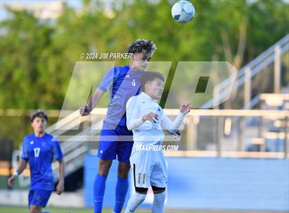 Thumbnail 2 in Navasota vs. San Elizario (UIL 4A Soccer Semifinal) photogallery.
