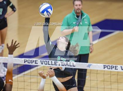 Thumbnail 2 in Kell vs. Roswell photogallery.