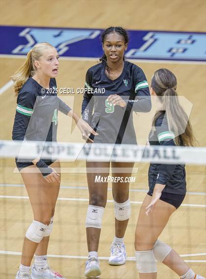 Thumbnail 1 in Kell vs. Roswell photogallery.