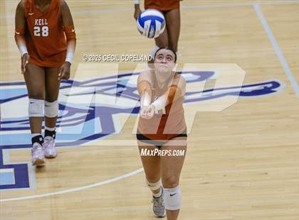 Thumbnail 2 in Kell vs. Roswell photogallery.