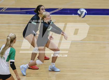Thumbnail 2 in Kell vs. Roswell photogallery.
