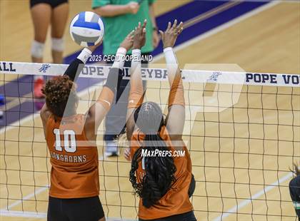 Thumbnail 3 in Kell vs. Roswell photogallery.