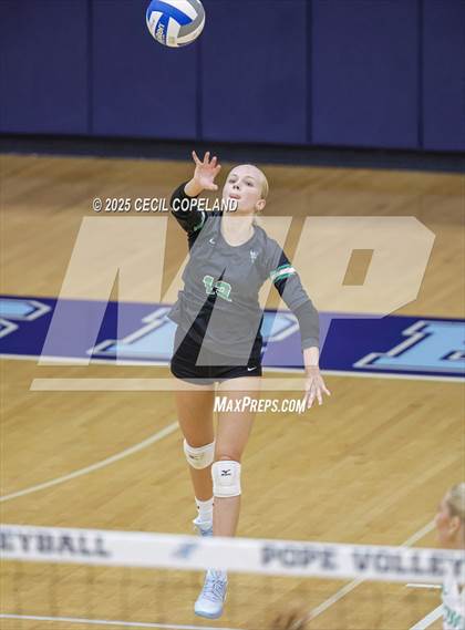 Thumbnail 2 in Kell vs. Roswell photogallery.