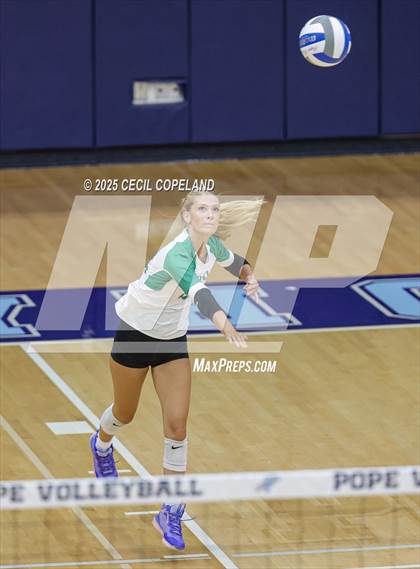 Thumbnail 1 in Kell vs. Roswell photogallery.