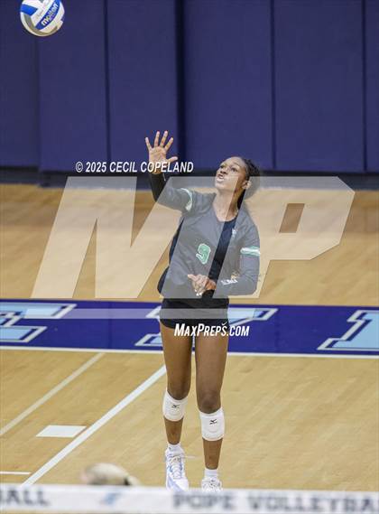 Thumbnail 2 in Kell vs. Roswell photogallery.