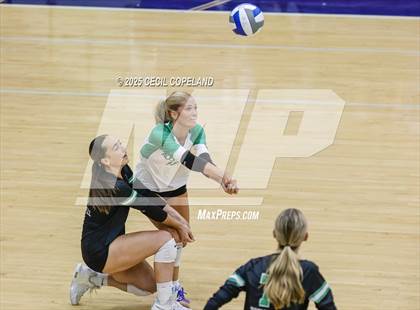 Thumbnail 3 in Kell vs. Roswell photogallery.