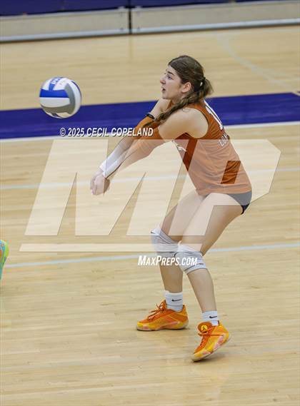 Thumbnail 3 in Kell vs. Roswell photogallery.