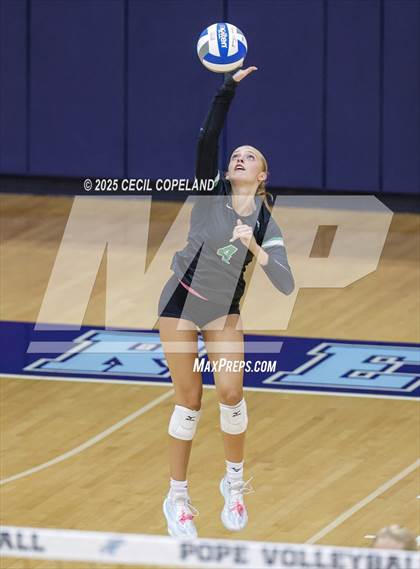 Thumbnail 1 in Kell vs. Roswell photogallery.