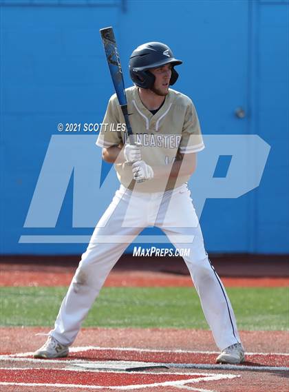 Thumbnail 2 in Newark vs. Lancaster (OHSAA D1 District Playoff) photogallery.