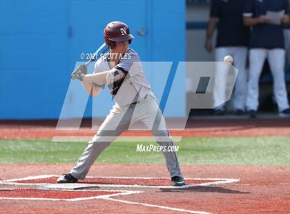 Thumbnail 2 in Newark vs. Lancaster (OHSAA D1 District Playoff) photogallery.