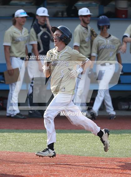 Thumbnail 2 in Newark vs. Lancaster (OHSAA D1 District Playoff) photogallery.
