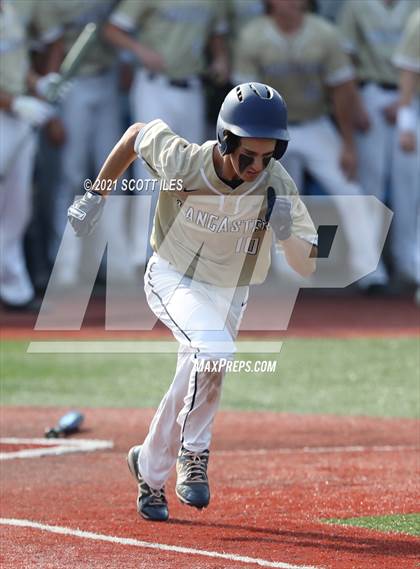 Thumbnail 2 in Newark vs. Lancaster (OHSAA D1 District Playoff) photogallery.