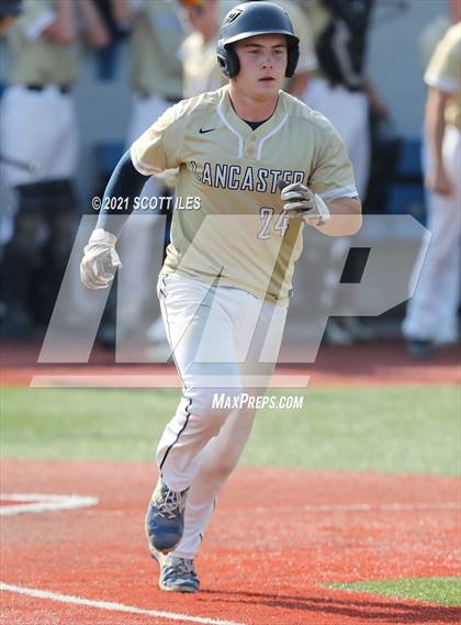 Thumbnail 3 in Newark vs. Lancaster (OHSAA D1 District Playoff) photogallery.