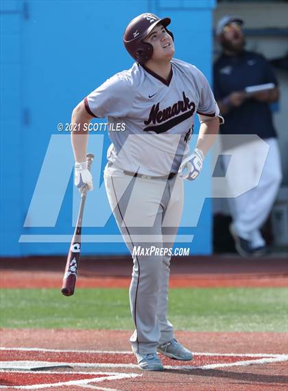 Thumbnail 1 in Newark vs. Lancaster (OHSAA D1 District Playoff) photogallery.