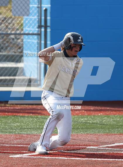 Thumbnail 2 in Newark vs. Lancaster (OHSAA D1 District Playoff) photogallery.