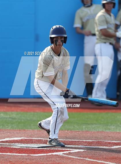 Thumbnail 1 in Newark vs. Lancaster (OHSAA D1 District Playoff) photogallery.