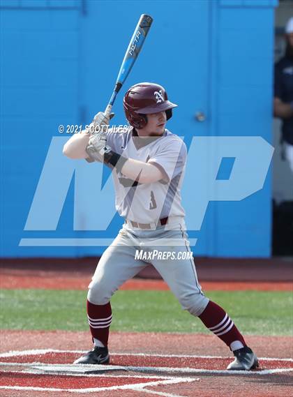 Thumbnail 1 in Newark vs. Lancaster (OHSAA D1 District Playoff) photogallery.