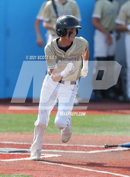 Thumbnail 3 in Newark vs. Lancaster (OHSAA D1 District Playoff) photogallery.