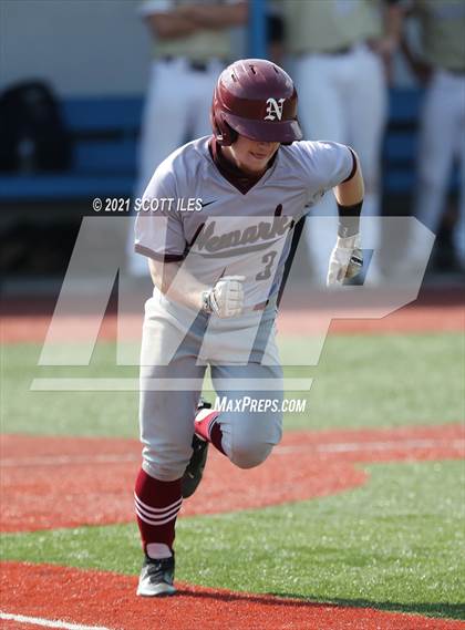 Thumbnail 3 in Newark vs. Lancaster (OHSAA D1 District Playoff) photogallery.