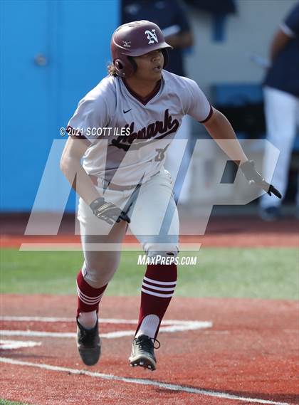 Thumbnail 3 in Newark vs. Lancaster (OHSAA D1 District Playoff) photogallery.