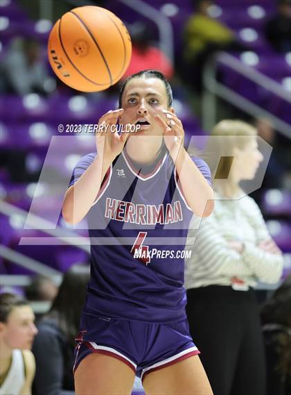 Thumbnail 2 in Herriman vs. Davis (UHSAA 6A Quarterfinal) photogallery.
