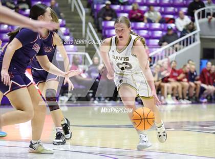 Thumbnail 2 in Herriman vs. Davis (UHSAA 6A Quarterfinal) photogallery.
