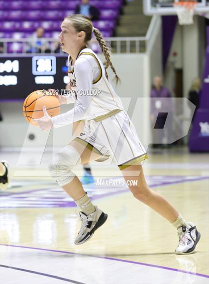 Thumbnail 2 in Herriman vs. Davis (UHSAA 6A Quarterfinal) photogallery.