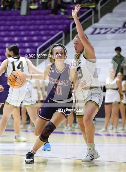 Thumbnail 1 in Herriman vs. Davis (UHSAA 6A Quarterfinal) photogallery.