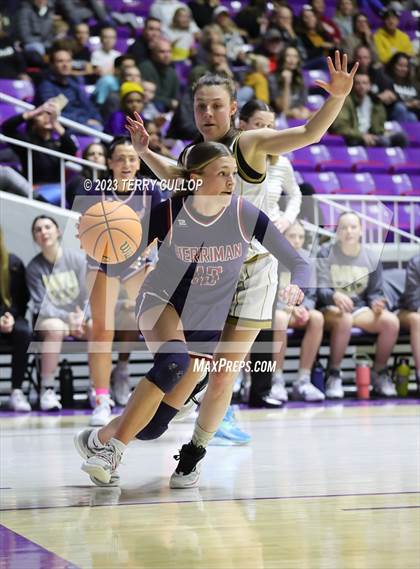 Thumbnail 1 in Herriman vs. Davis (UHSAA 6A Quarterfinal) photogallery.