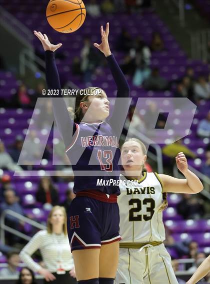 Thumbnail 1 in Herriman vs. Davis (UHSAA 6A Quarterfinal) photogallery.