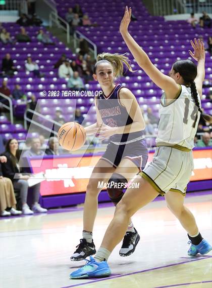 Thumbnail 1 in Herriman vs. Davis (UHSAA 6A Quarterfinal) photogallery.