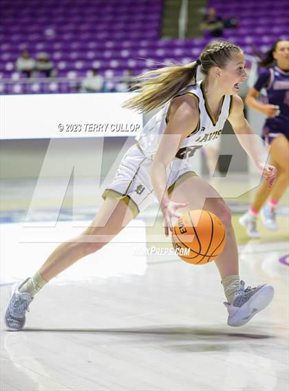 Thumbnail 3 in Herriman vs. Davis (UHSAA 6A Quarterfinal) photogallery.