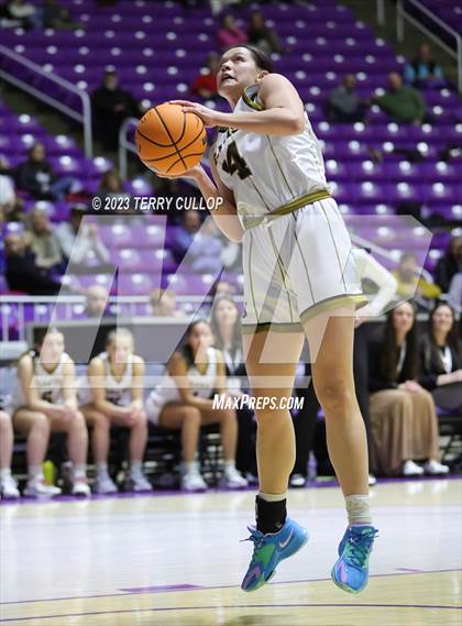 Thumbnail 2 in Herriman vs. Davis (UHSAA 6A Quarterfinal) photogallery.
