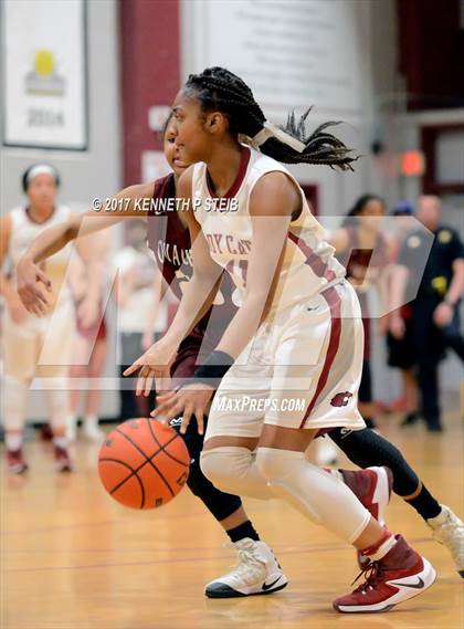 Thumbnail 2 in Ouachita Parish vs. Destrehan (LHSAA 5A Quarterfinal Playoff) photogallery.