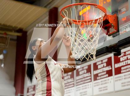 Thumbnail 2 in Ouachita Parish vs. Destrehan (LHSAA 5A Quarterfinal Playoff) photogallery.