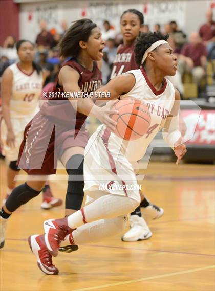 Thumbnail 3 in Ouachita Parish vs. Destrehan (LHSAA 5A Quarterfinal Playoff) photogallery.